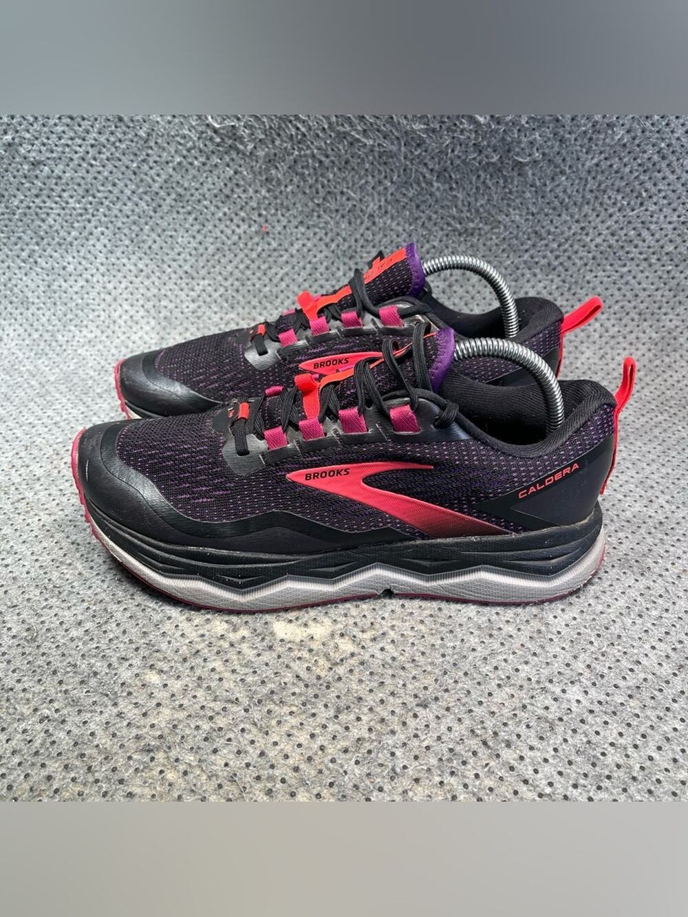 Brooks Caldera 5 Running Shoes Size 9.5 Women’s